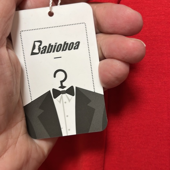 NWT oversized Red cotton tank - Picture 3 of 5